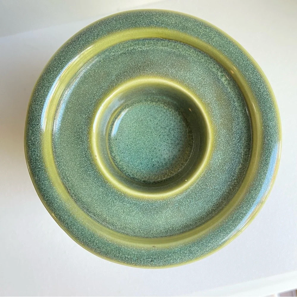 PartyLite Nature’s Garden pillar candle holder green glaze on ceramic P9183